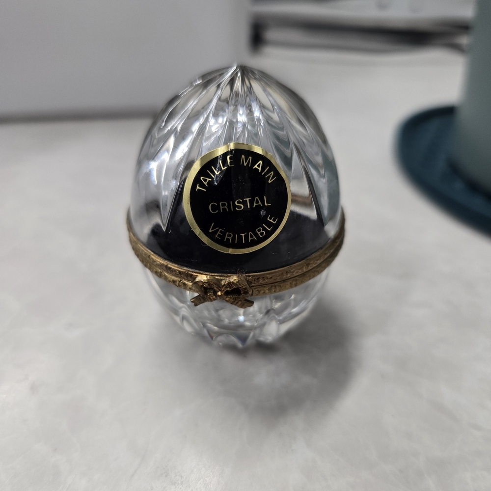 Elegant Crystal Egg with Gold Accent Ring Insert Can Be Removed